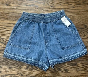 Gap Pull On Denim Shorts NWT 8 $30 - Picture 1 of 3