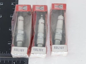 Qty (3) CHAMPION SPARK PLUGS RBL16Y - New Old Stock - RBL 16Y MADE IN USA - Picture 1 of 6