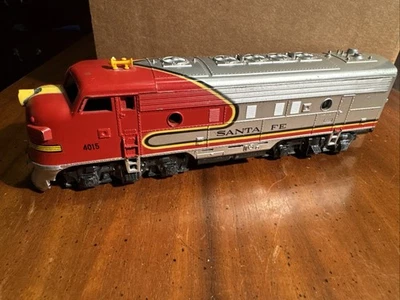 HO Scale Mantua TYCO F7A Diesel Loco Train ATSF Santa Fe #4015  As Is - Image 1 of 4