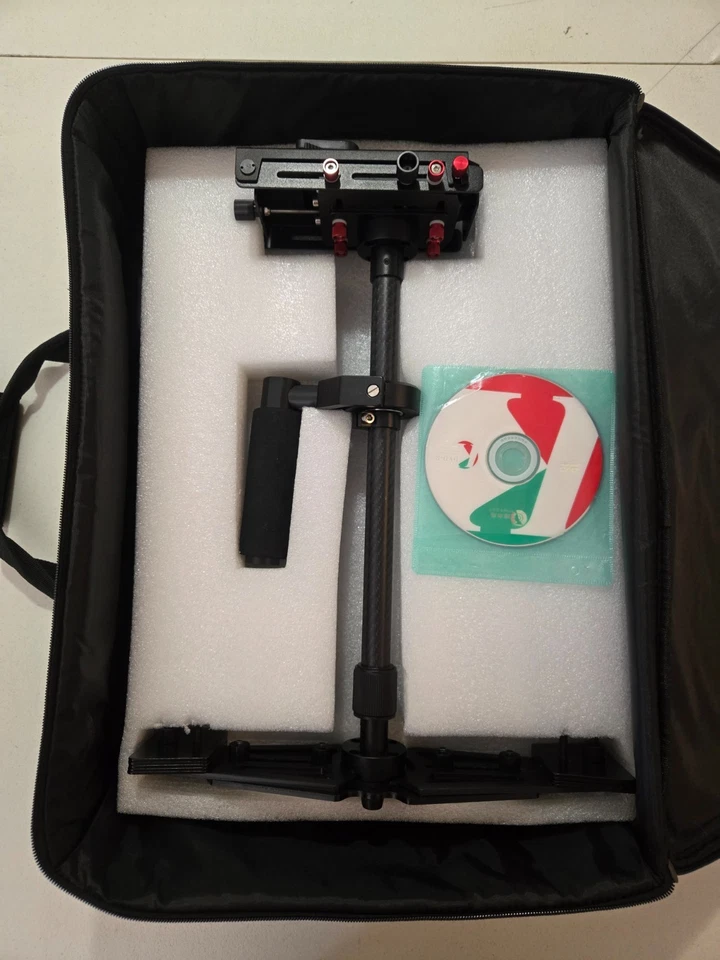 NEEWER VB-A1-V Montaje en plataforma pequeña Nivelación Cámara Batería Accesorio Montaje con estuche Foto 1 de 4