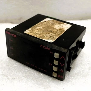 Mic-co Ct200-1R0 Digital Panel Meter 5A 230Vac - Picture 1 of 4