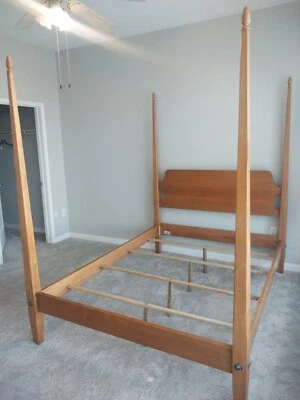 Ethan Allen страны цвета плакат кровать королева 14 56715 отделка 214 - Изображение 1 из 4