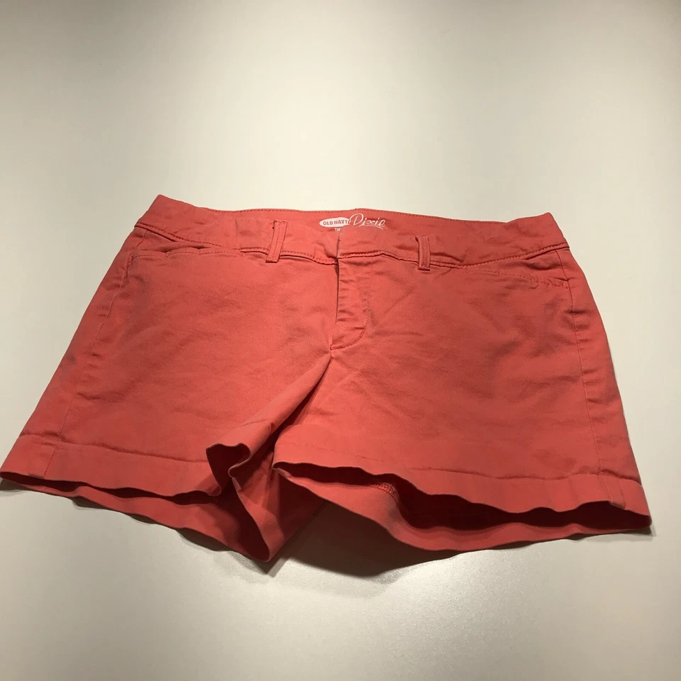 Pantalones Cortos Pixie Old Navy Para Mujer Talla 6 Coral Regular Desgasteados Rotos en 9" tiro Medio Foto 1 de 4