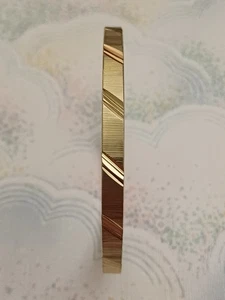 Monet Armband Vintage goldfarben Diamantschliff schmal Armreif 20 cm - Bild 1 von 3