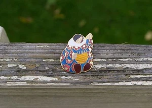 Barbara Lavallee Alaska Inuit Eskimo Basket Metal Enamel Pin Pinback Brooch - Picture 1 of 3