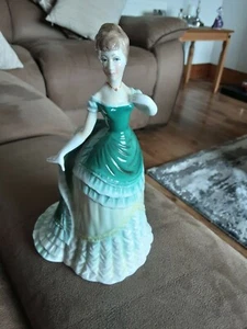 Vintage 1981 Royal Worcester Belle of the Ball Figur selten grünes Kleid - Bild 1 von 3