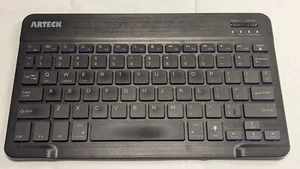 Arteck HB030B Universal Slim Portable Wireless 3.0 7-Color Backlit Keyboard - Picture 1 of 4