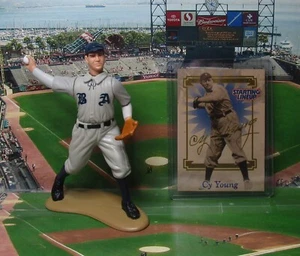 Figura y tarjeta sueltas de béisbol CY YOUNG 2000 alineación inicial ALL CENTURY TEAM - Imagen 1 de 3