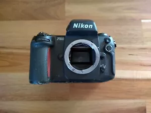 Nikon F100 SLR Camera body - Bild 1 von 19