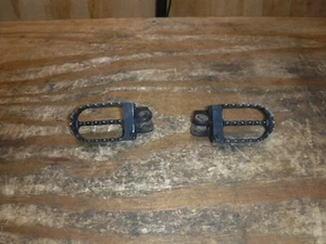 2001 Rm250 (A) IMS Foot Rests Pegs Frame Fittings Boot Pedal - Picture 1 of 6