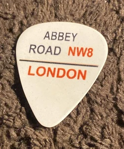 Vintage Beatles ABBEY ROAD NW8 CITY OF WESTMINSTER London UK Guitar Pic - Picture 1 of 5
