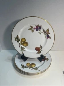4 VTG 1961 Royal Worcester Evesham Gold Salad Plates 8-1/4" Nice 1355 - Picture 1 of 7