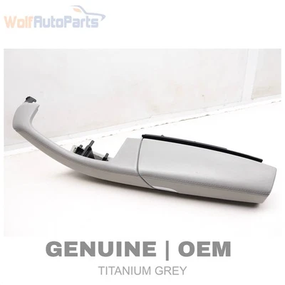 AUDI A8 QUATTRO 2011-2018 - Reposabrazos panel puerta delantera derecha / contenedor de almacenamiento Foto 1 de 4