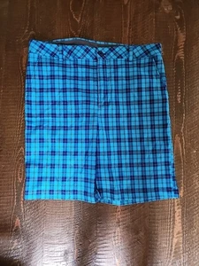 UNDER ARMOUR MEN'S SHORTS SIZE 36 PLAID PERFORMANCE GOLF - Picture 1 of 3