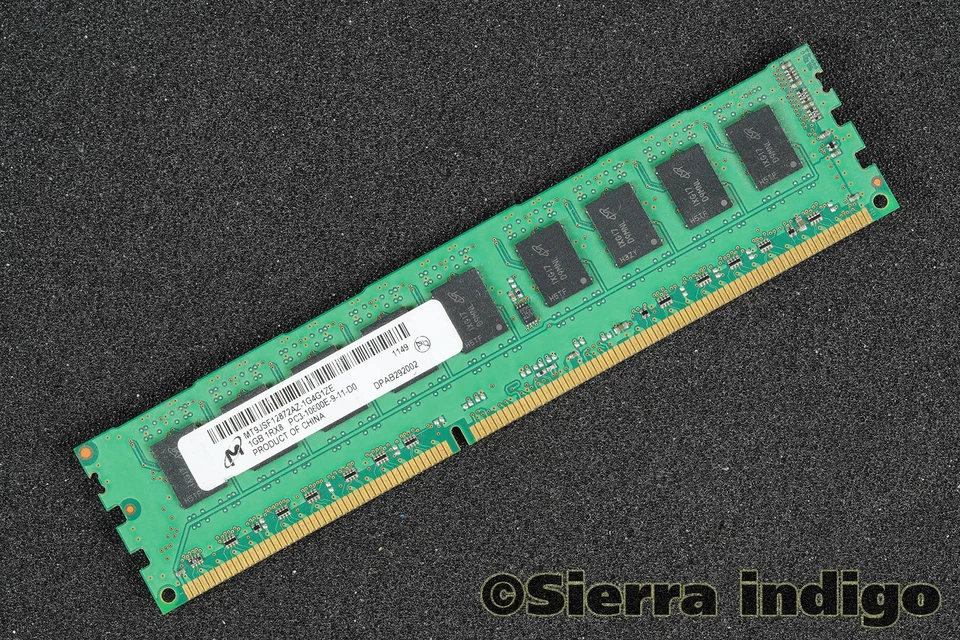 MT9JSF12872AZ-1G4G1ZE Micron 1GB PC3-10600E-9-11-D0 Server Memory RAM - Image 1 of 1