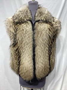 fin-raccoon vest (32235) - Picture 1 of 3