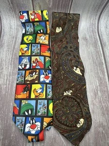 Vintage 1994 &1997 Mens Warner Brothers Looney Tunes Stamp Collection/ Mania Tie - Picture 1 of 23