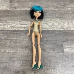Monster High Doll Cleo De Nile 2008 Skull Shores orecchini scarpe - Foto 1 di 5