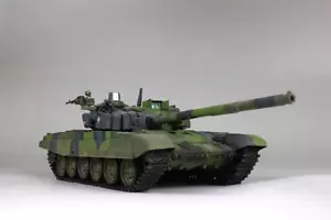 1/35 CZECH Republic T72M4CZ MBT Pro built Finished Display Model(Trumpeter05595) - Picture 1 of 13