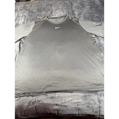 Nike Dri-FIT Gray Football Training T-Shirt Mens 4XL Short Sleeve NWT - Image 1 of 4