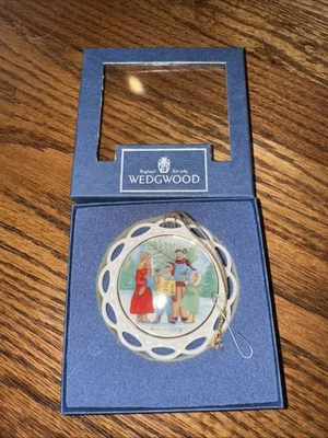 Wedgwood Porcelana Navidad Nombre Blanco Jaspe Familia Tradiciones  Foto 1 de 3