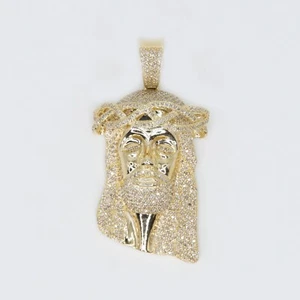 10k Solid Gold Diamond Jesus Head - Picture 1 of 3
