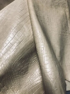 LEATHER HIDE COWHIDES UPHOLSTERY SKINS CRAFT / TAN 36 - Picture 1 of 4