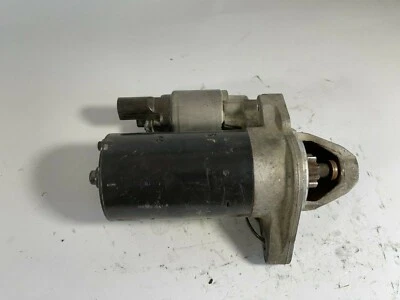 03-10 Flying Spur 4 puertas 6,0 L Conjunto de motor de arranque OEM de fábrica 07C911023D Foto 1 de 4