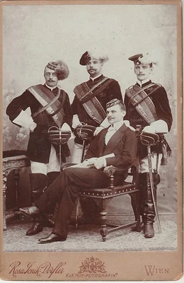 Studentika 1899 Foto Wien Studentenverbindung Studentica Burschenschaft Corps? - Bild 1 von 4