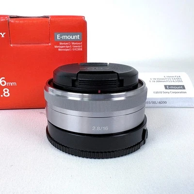 Lente gran angular APS-C Sony E 16 mm F/2,8 SEL16F28 E-Mount [casi nueva] #1949 - Imagen 1 de 4
