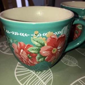 The Pioneer Woman Vintage Floral 2-Piece Mug Set 16 oz Green Red Yellow Coffee - Picture 1 of 8