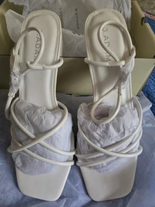 New J. Adams Camila Heeled Sandals Ankle Strap Block Heel White size 8 run small - Picture 1 of 7