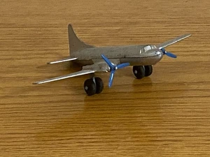Tootsietoy Flugzeug Druckguss Chicago USA größeres Passagierflugzeug QA-61 - Bild 1 von 11