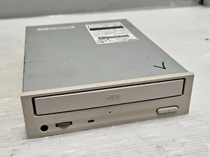 TEAC CD-540E, Vintage 40x SPEED ATAPI CD-ROM, LEGENDARY MODEL, WORKING! - Afbeelding 1 van 3
