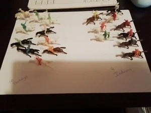 Vintage 1960's Small Cowboy And Indians Figures 19 Horses And Riders - Picture 1 of 5