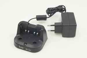 ICOM BC-213 Ładowarka / Ładowarka stojąca do radiotelefonów ręcznych F1000 / F2000 (973) - Zdjęcie 1 z 1