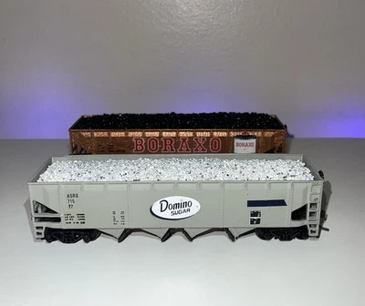 (2)Full Custom Decorated Athearn HO Hoppers - Domino Sugar & Boraxo with kadees - Image 1 of 4