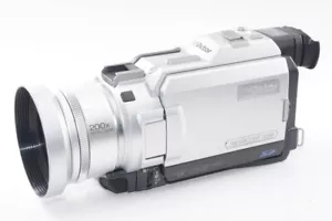 Victor JVC GR-DV2000 Mini DV SD Camcorder Japanese-only 10x 200x Japan for parts - Picture 1 of 7