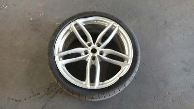FERRARI 488 GTB SPIDER FRONT RIM DIAMOND FACTORY WHEEL WITH TIRE OEM 315895 - Image 1 of 4