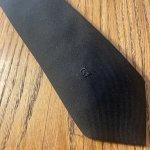 Vintage EUC 60s Pierre Cardin “The Denver” Solid Black Tie P Logo Semi Skinny - Picture 1 of 8