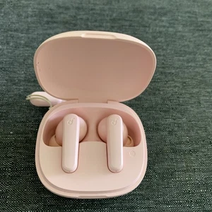 Soundcore Anker P20i True Wireless Earbuds 10mm Drivers&Big Bass Bluetooth 30H - Picture 1 of 6