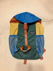 Patagonia Refugito 12L Tagesrucksack für Kinder und Erwachsene - Mehrfarbig - Neu ohne Etikett - Bild 1 von 5