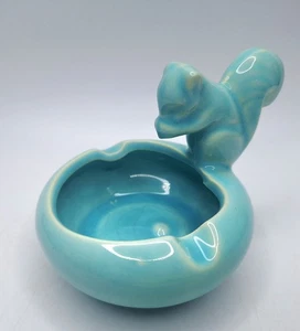 VTG Shawnee Pottery USA Jade Green Glazed Squirrel Ashtray EUC - Picture 1 of 9