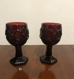 Vintage Avon Cape Cod Preiselbeere Rubinrot Glas Klein Kelch Wein 4 1/2" 2er Set - Bild 1 von 6