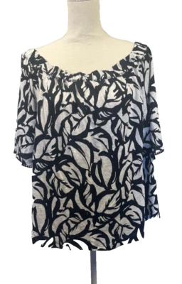 Chico's 亚麻露肩黑色和白色 2 码大叶衬衫上衣 Chicos — 第 1/4 张图片