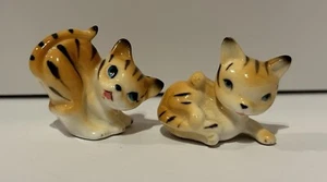 Vntg Orange Tiger Striped Cat Figurines Playful Sassy Tabby Kittens Blue Eyes - Picture 1 of 20