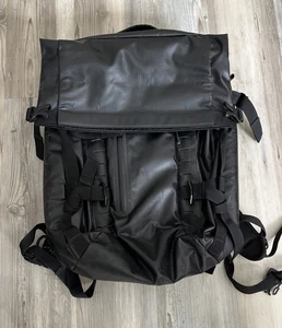 Zaino Oakley Factory Pilot Roll-Top Nero con più scomparti - Foto 1 di 11