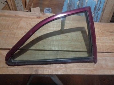 Cuarto trasero derecho Ford Pinto ventana cristal con marco pasajero cupé Runabout Foto 1 de 4