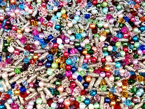 Mezcla de cuentas de vidrio/metal 50 g hágalo usted mismo joyería pulseras pendientes - Imagen 1 de 2