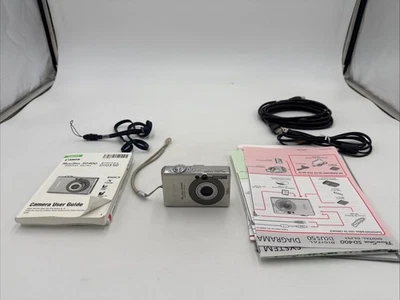 零件/维修佳能 PowerShot 数码 ELPH SD400 500 万像素数码相机 — 第 1/4 张图片